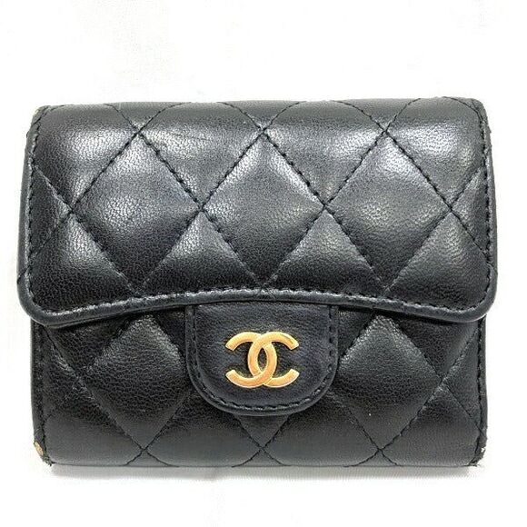 CHANEL Handbags - Chanel Classic Small Wallet A84029